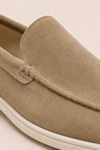 MILANO-LOAFER AUS WILDLEDER – SABBIA