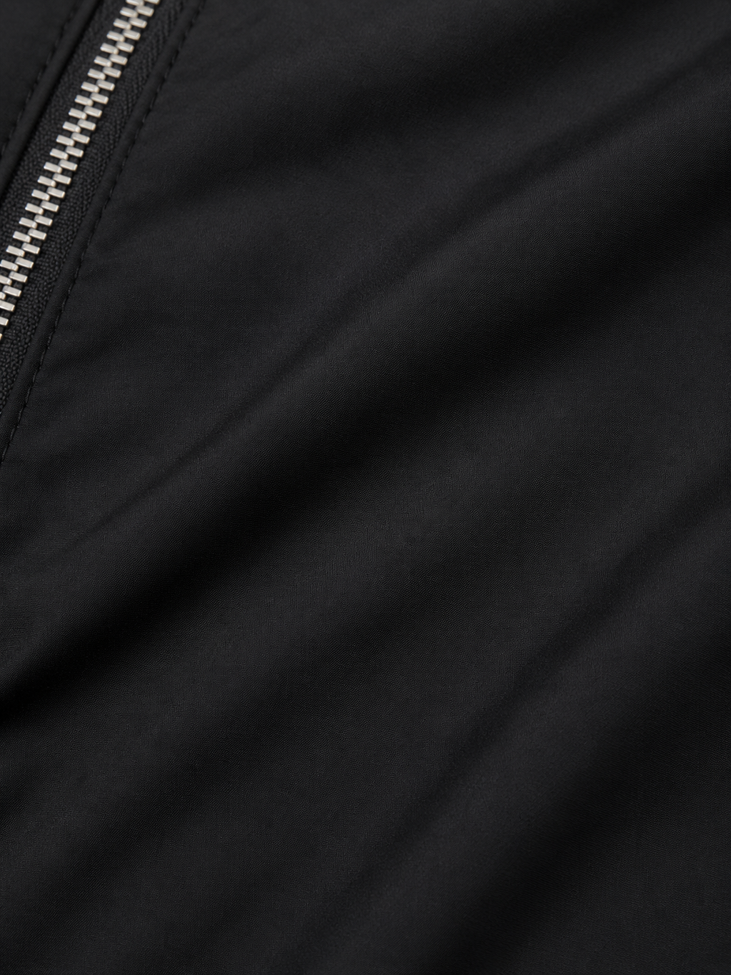 MILANO SIGNATURE WENDEJACKE – SCHWARZ