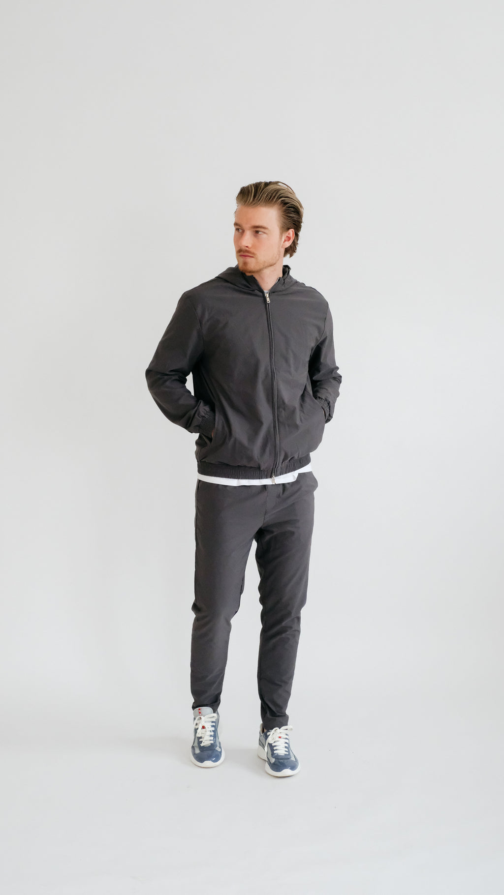 EXKLUSIVES MILANO-LOUNGE-SET – GRAU