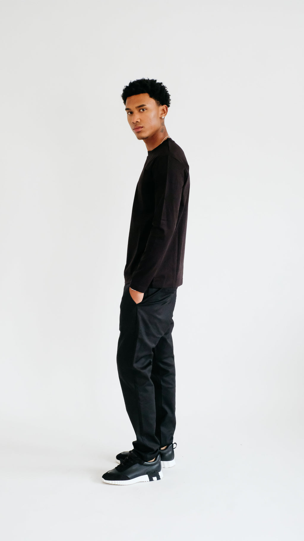 MILANO SIGNATURE LONG SLEEVE - BLACK