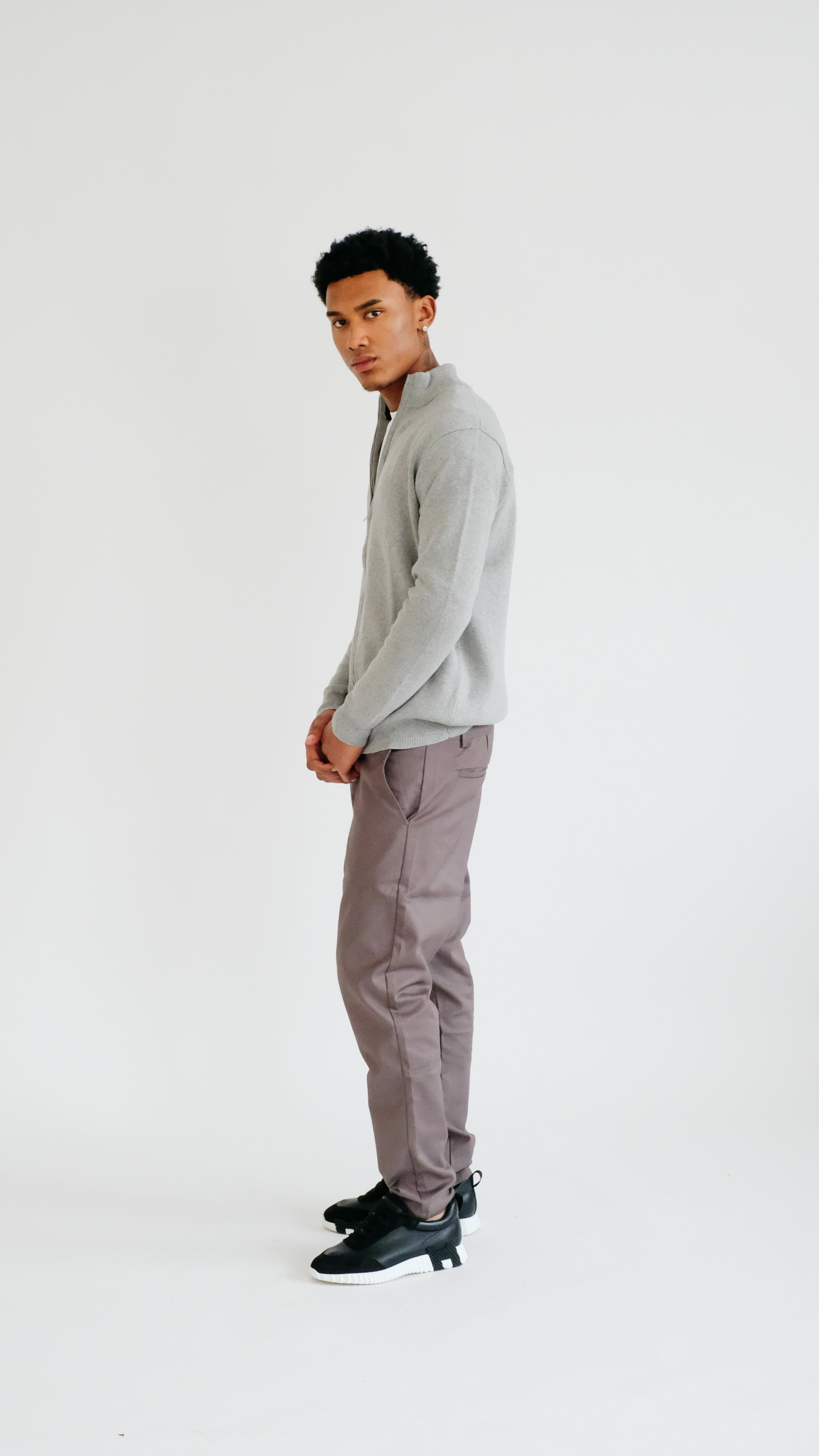 MILANO KNITTED VEST - GRAY