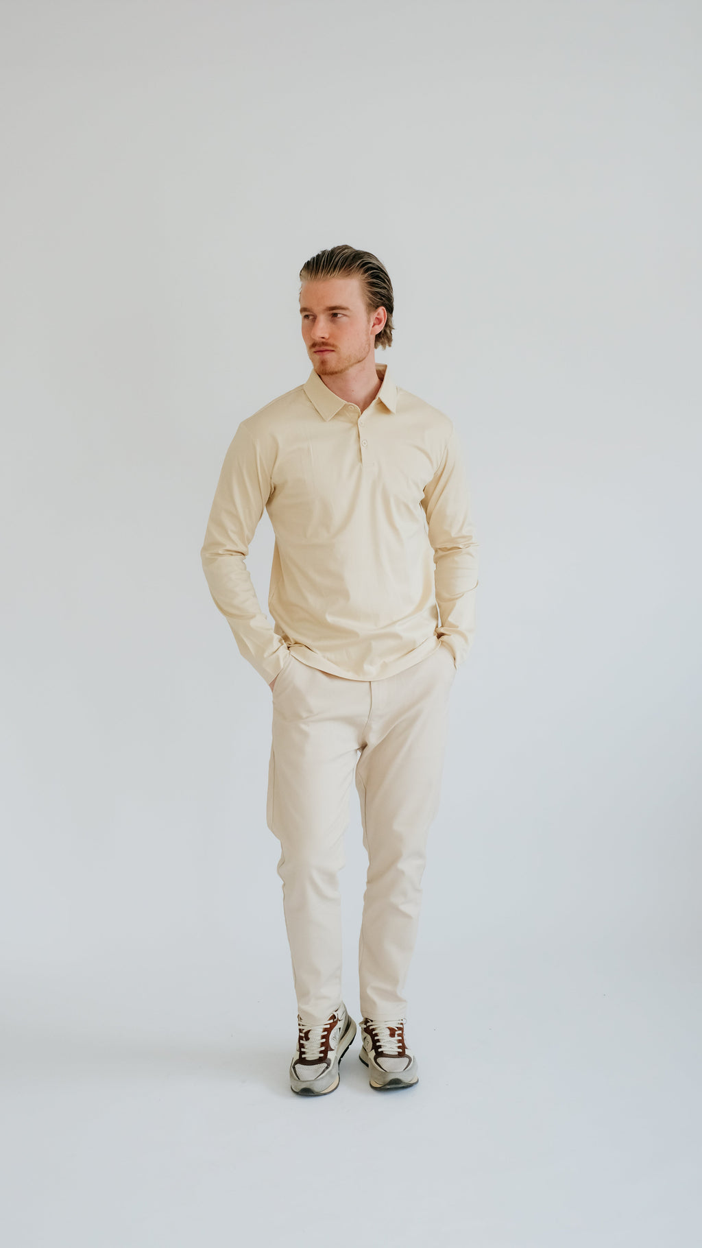 MILANO SIGNATURE POLO MIT LANGEN ÄRMELN – BEIGE