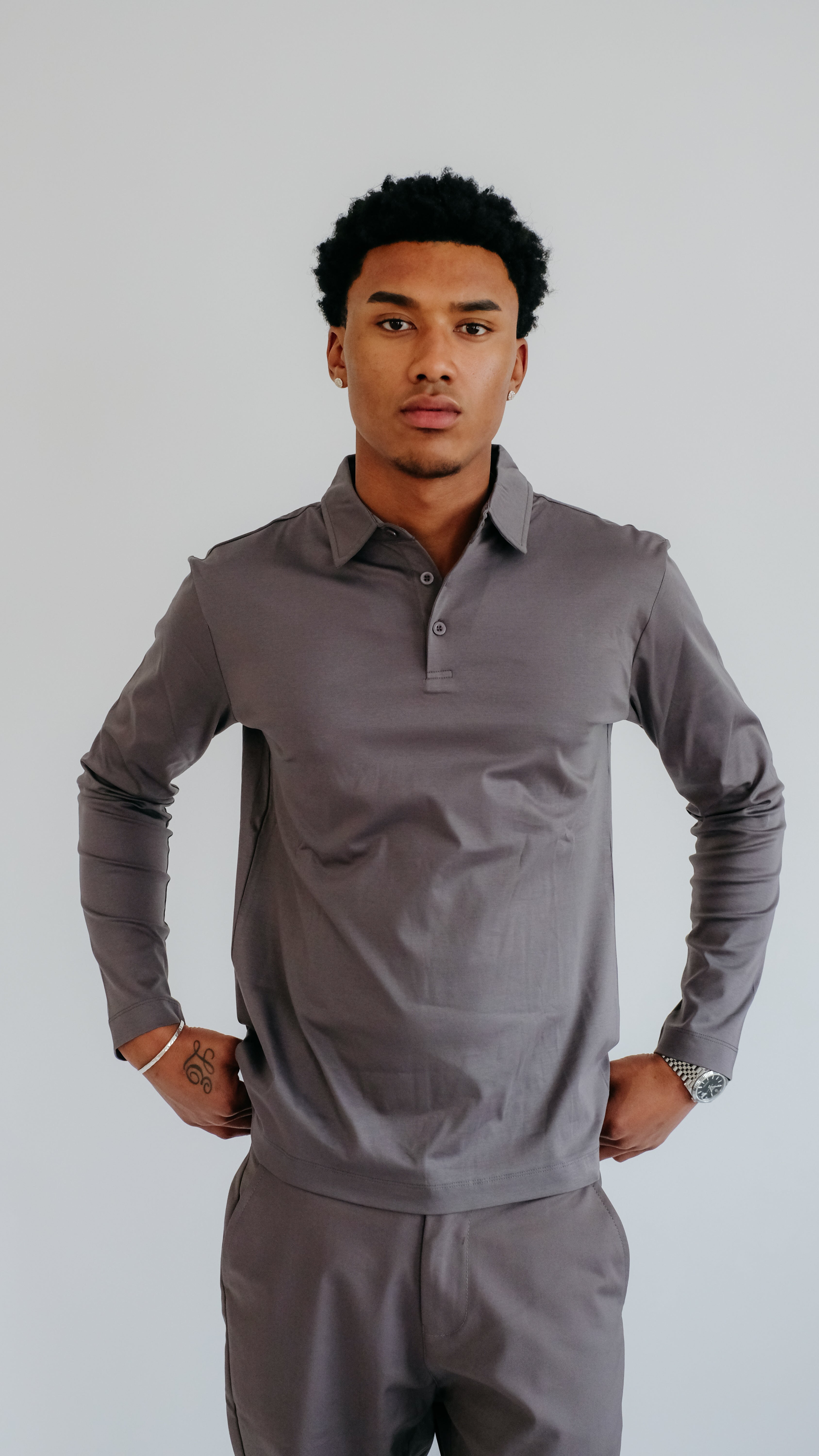 MILANO SIGNATURE POLOSHIRT MET LANGE MOUWEN - GRIJS